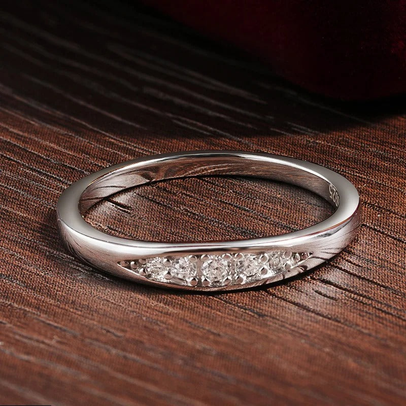 Tristis Jewelry VVSGlow™ Ring